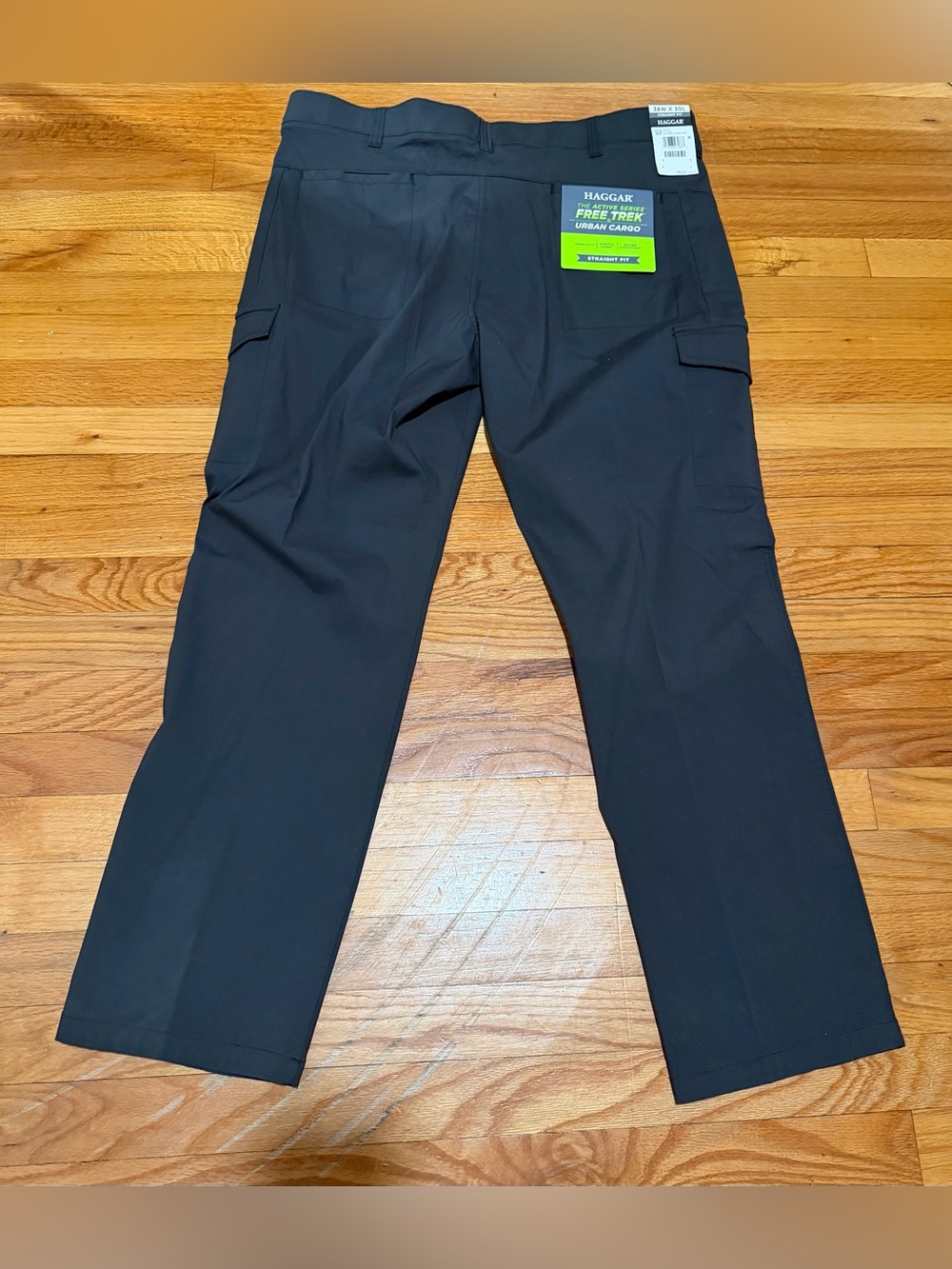 Haggar Men's lead Free Trek Cargo Pants - Straight Fit 38x30 NWT